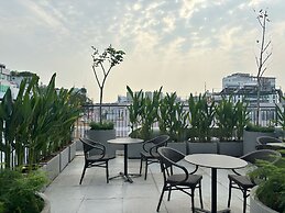M Village Hotel Ly Tu Trong