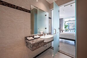 M Village Hotel Ly Tu Trong