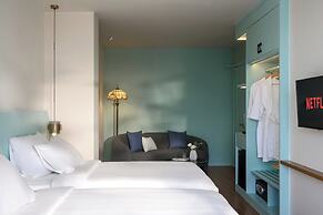 M Village Hotel Tao Dan Park