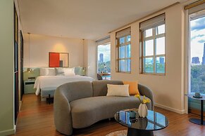 M Village Hotel Tao Dan Park