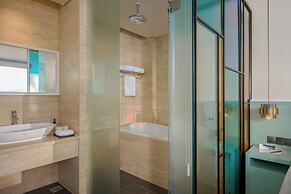 M Village Hotel Tao Dan Park