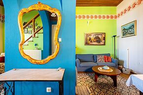 Beachfront Serenity - Petalidi s Moorea Gem