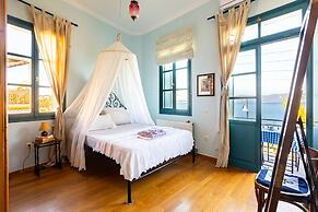 Beachfront Serenity - Petalidi s Moorea Gem