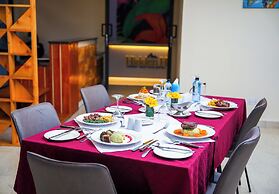 Hidden Hills Luxury Boutique Hotel