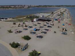 Kata Peaceful Apartment