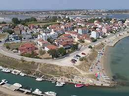 Kata Peaceful Apartment