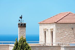 Sarpedon & Rhadamanthus By Forest Villas