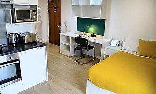 Students Only Vincent Place in Southampton