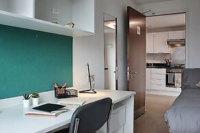 Students Only Vincent Place in Southampton