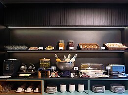 M Village Hotel Ton That Dam