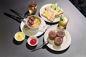 M Village Hotel Ton That Dam