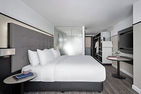 M Village Hotel Ton That Dam