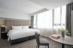 M Village Hotel Ton That Dam