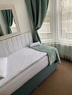 A&B Guest House Cambridge
