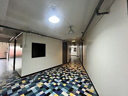 Junction Hostel Poblacion Makati Avenue