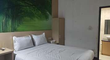 Capital O 94368 Kingstone Hotel