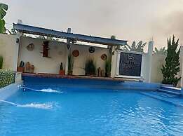 Capital O 94368 Kingstone Hotel