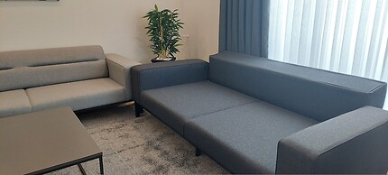 New Flat Large Living Space 4 Close to Lara Beach