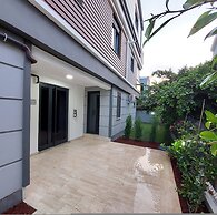 New Flat Large Living Space 4 Close to Lara Beach