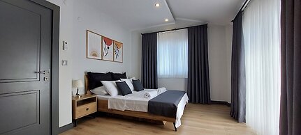 New Flat Large Living Space 5 Close to Lara Beach