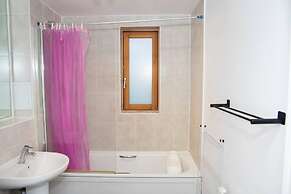 Shorditch Apartment Sleeps 6