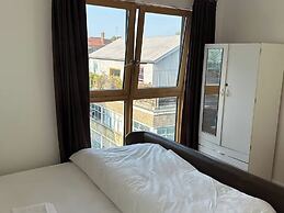 Shorditch Apartment Sleeps 6