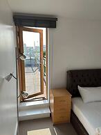 Shorditch Apartment Sleeps 6