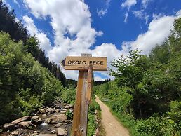 Pec Kpb034-ja in Pec pod Sne kou