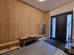 Pec Kpb034-ja in Pec pod Sne kou