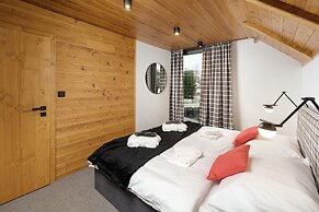 Cerny Dul Kcmv115 in Cern Dul