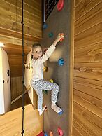 Cerny Dul Kcmv115 in Cern Dul