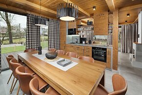 Cerny Dul Kcmv115 in Cern Dul