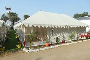 Adipurushaya Ram Resort Near Arail Ghat