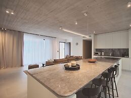 Marelys Villa  by Halkidiki Villas