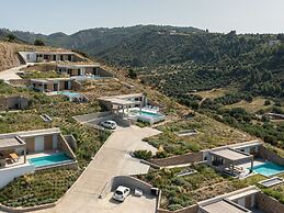 Marelys Villa  by Halkidiki Villas