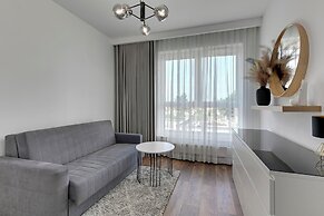 Bastion Wałowa City Center & Parking by Downtown Apartments