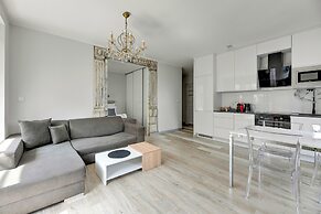 Bastion Wałowa City Center & Parking by Downtown Apartments