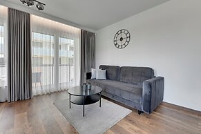 Bastion Wałowa City Center & Parking by Downtown Apartments