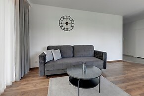 Bastion Wałowa City Center & Parking by Downtown Apartments