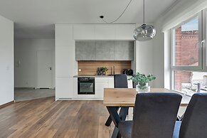 Bastion Wałowa City Center & Parking by Downtown Apartments