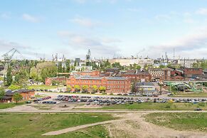 Bastion Wałowa City Center & Parking by Downtown Apartments