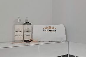 Bastion Wałowa City Center & Parking by Downtown Apartments