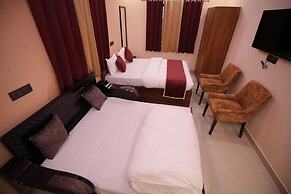 Pavitram Hotel & Banquet