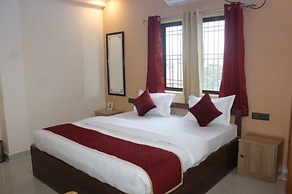 Pavitram Hotel & Banquet