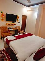 Pavitram Hotel & Banquet