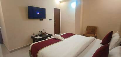 Pavitram Hotel & Banquet