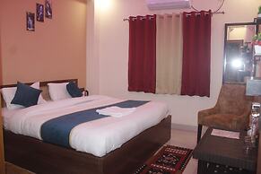 Pavitram Hotel & Banquet