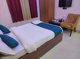 Pavitram Hotel & Banquet