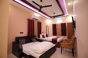 Pavitram Hotel & Banquet