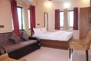 Pavitram Hotel & Banquet